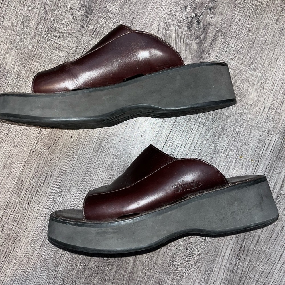 Simple Brand Sandals - Picture 4 of 4